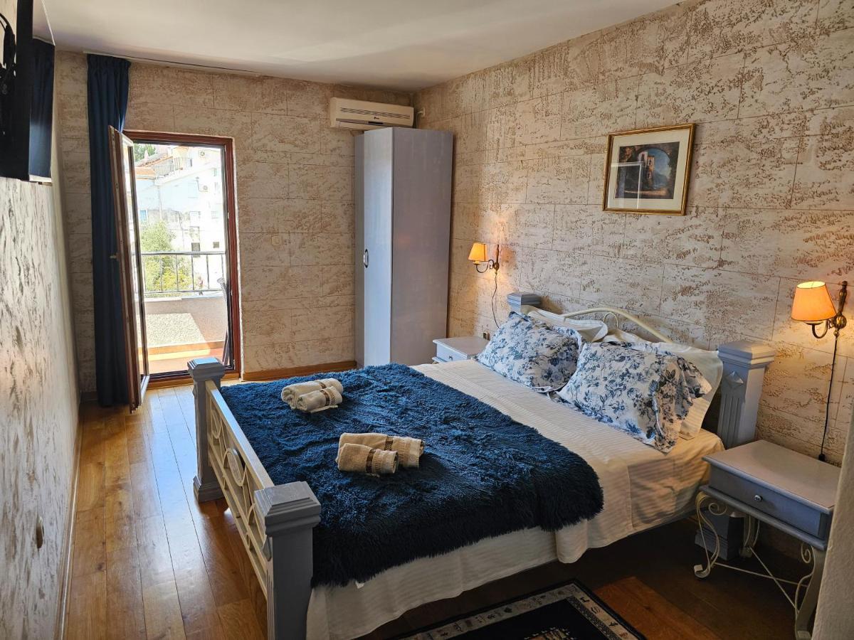 Medin Apartments Bluvista Petrovac エクステリア 写真