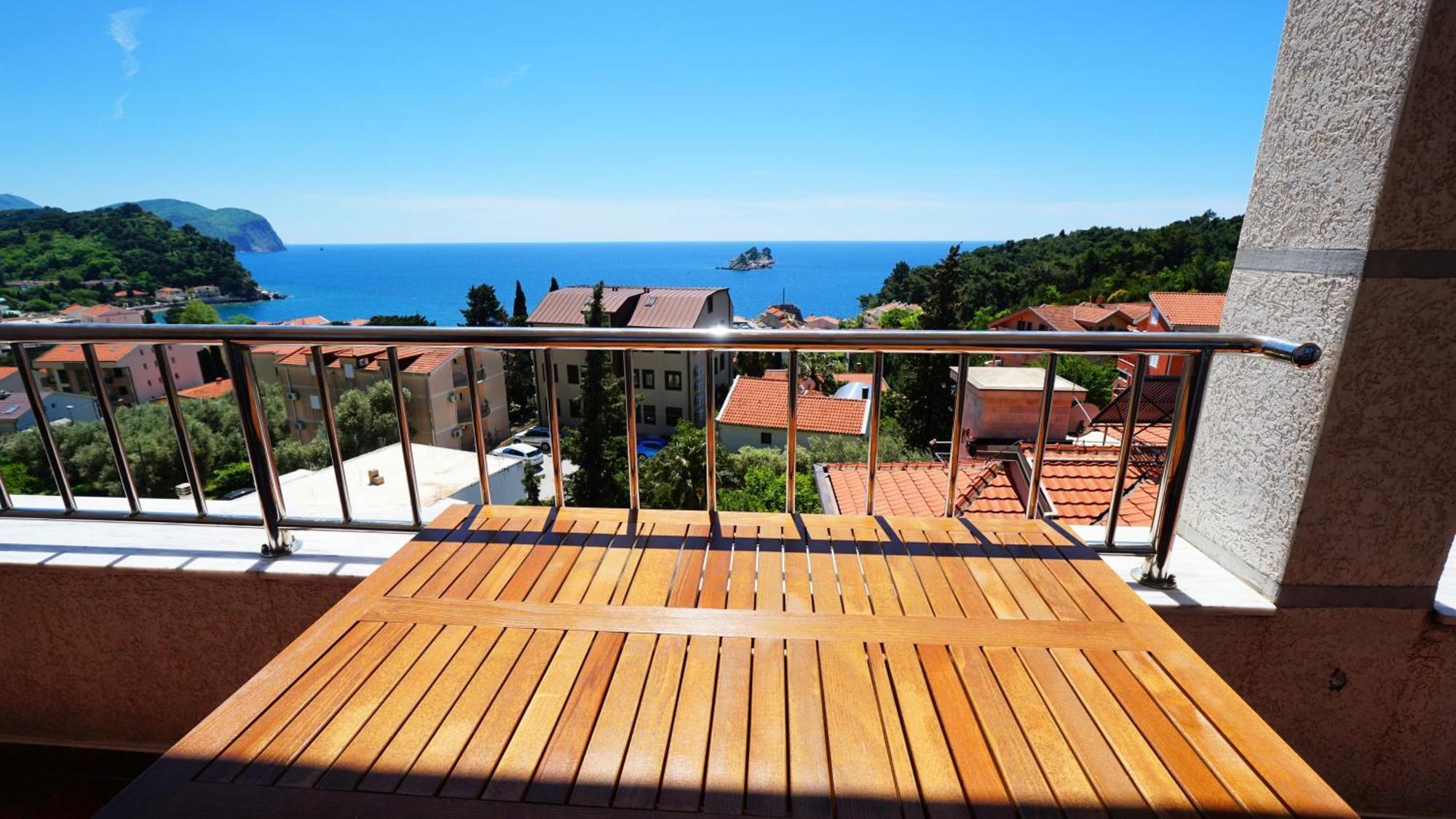 Medin Apartments Bluvista Petrovac エクステリア 写真
