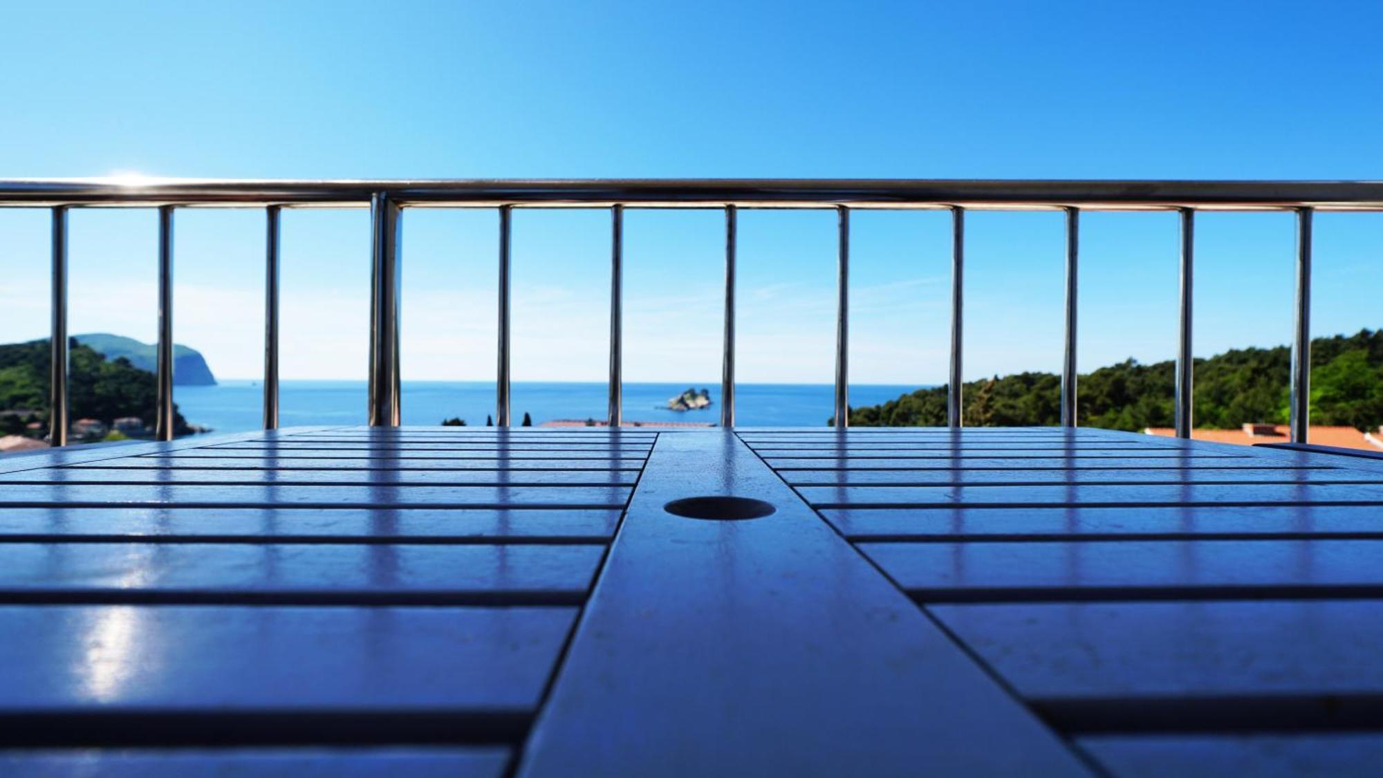 Medin Apartments Bluvista Petrovac エクステリア 写真