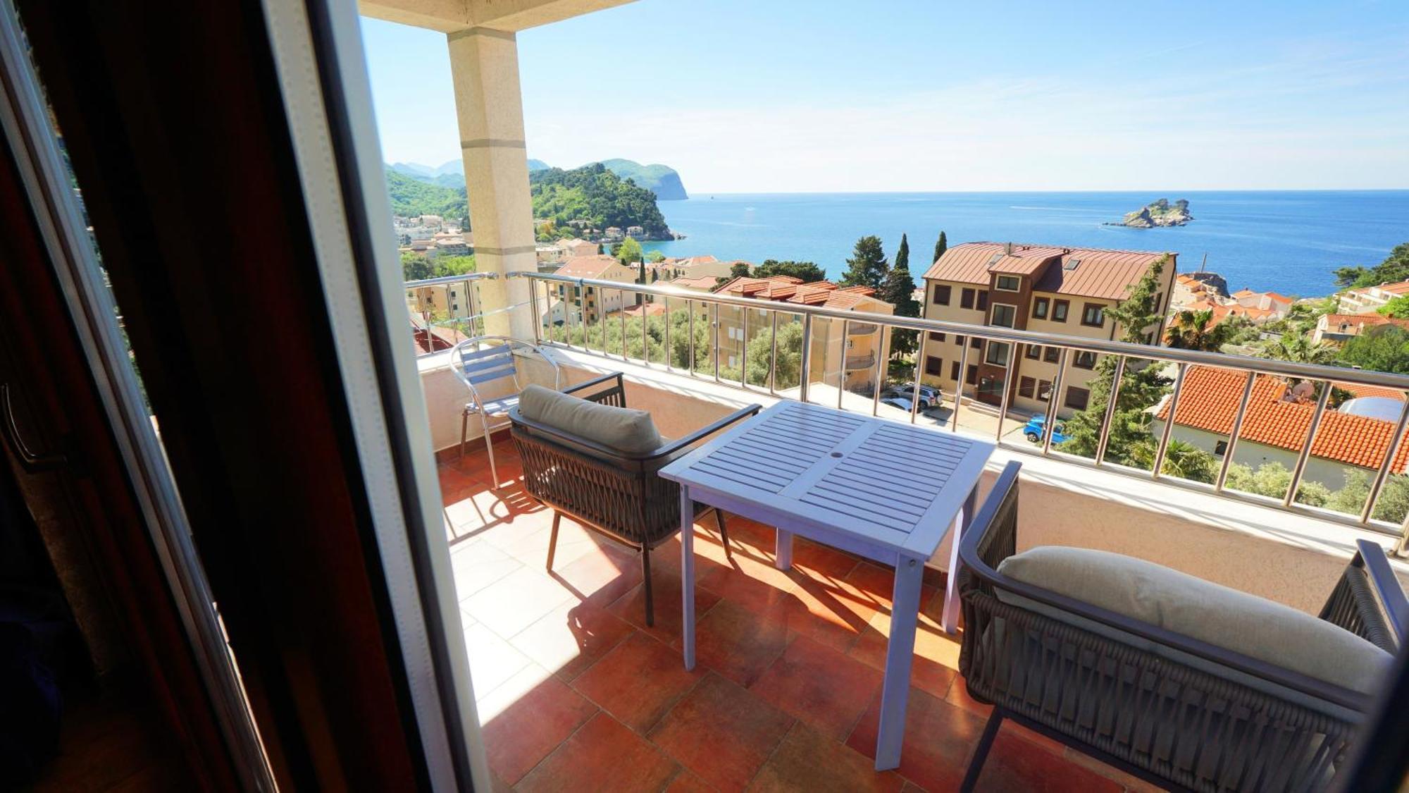 Medin Apartments Bluvista Petrovac エクステリア 写真