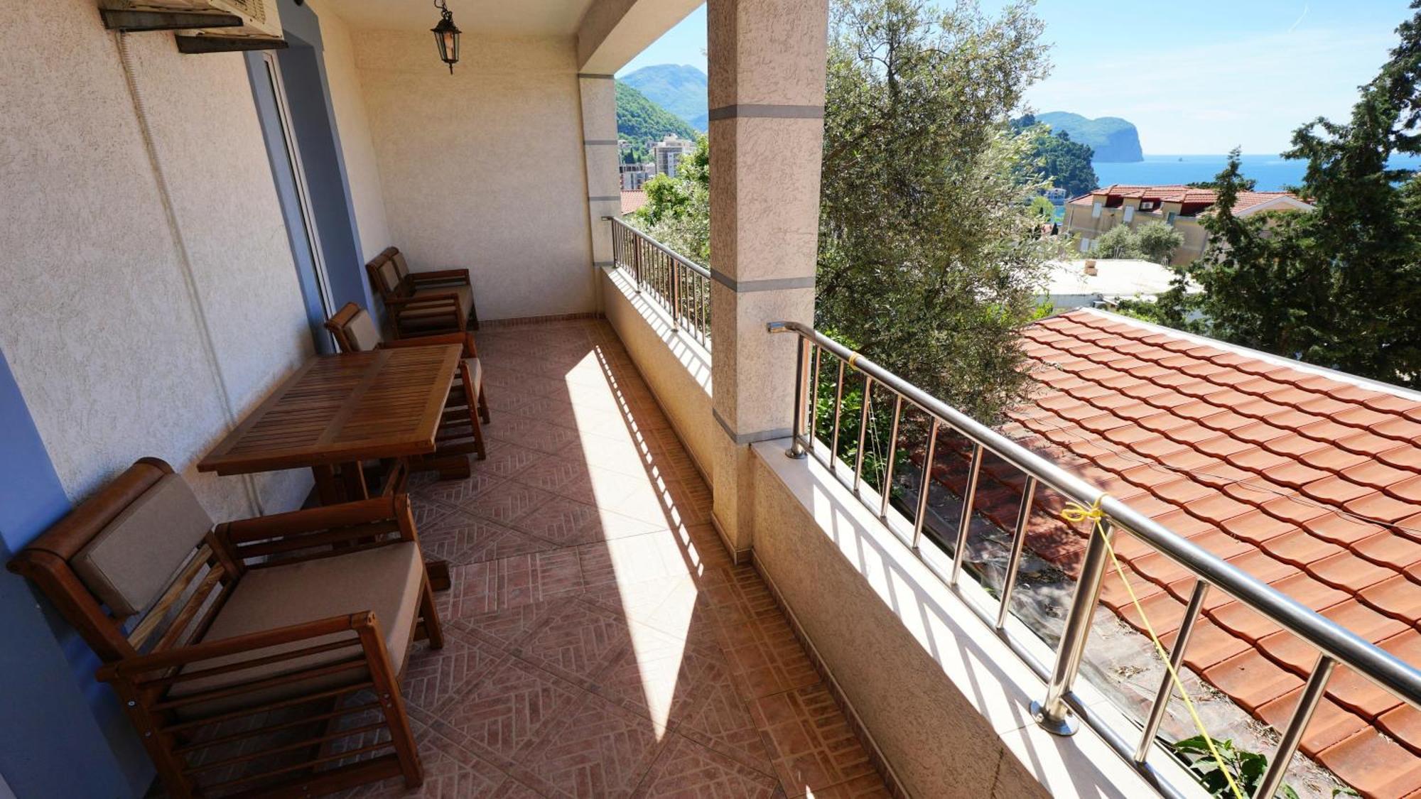 Medin Apartments Bluvista Petrovac エクステリア 写真