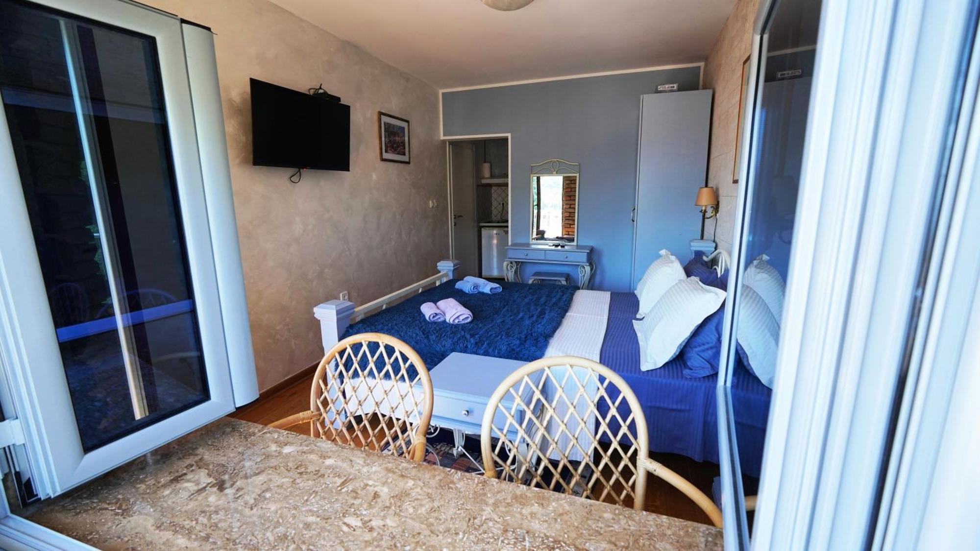 Medin Apartments Bluvista Petrovac エクステリア 写真