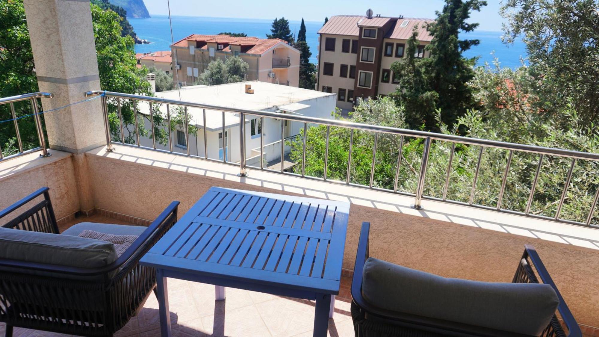 Medin Apartments Bluvista Petrovac エクステリア 写真