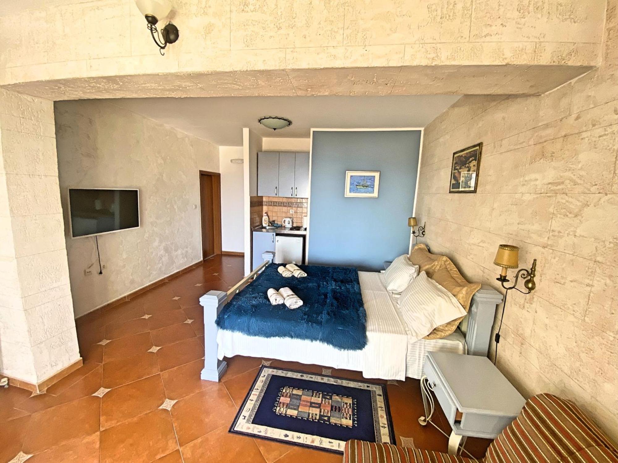 Medin Apartments Bluvista Petrovac エクステリア 写真